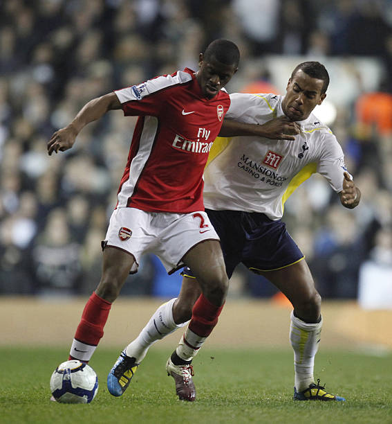 确立了巨大 确立了巨大