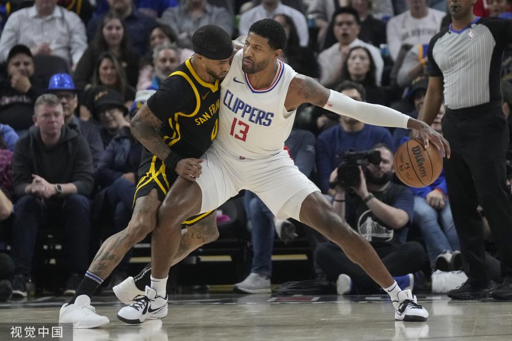 人队中的角 人队中的角